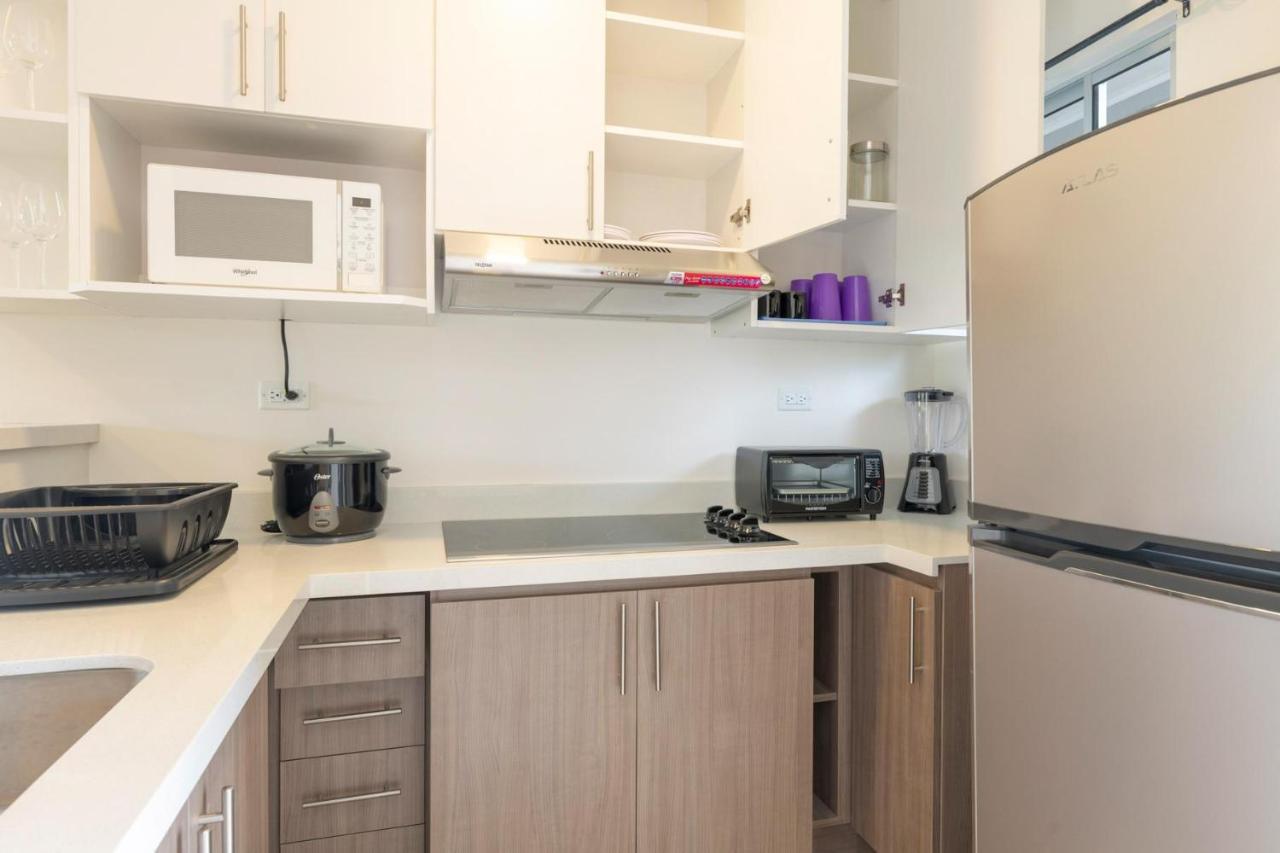Boulevard Park Apto #27 - 2Bdrm - Selena Segura Ередия Екстериор снимка