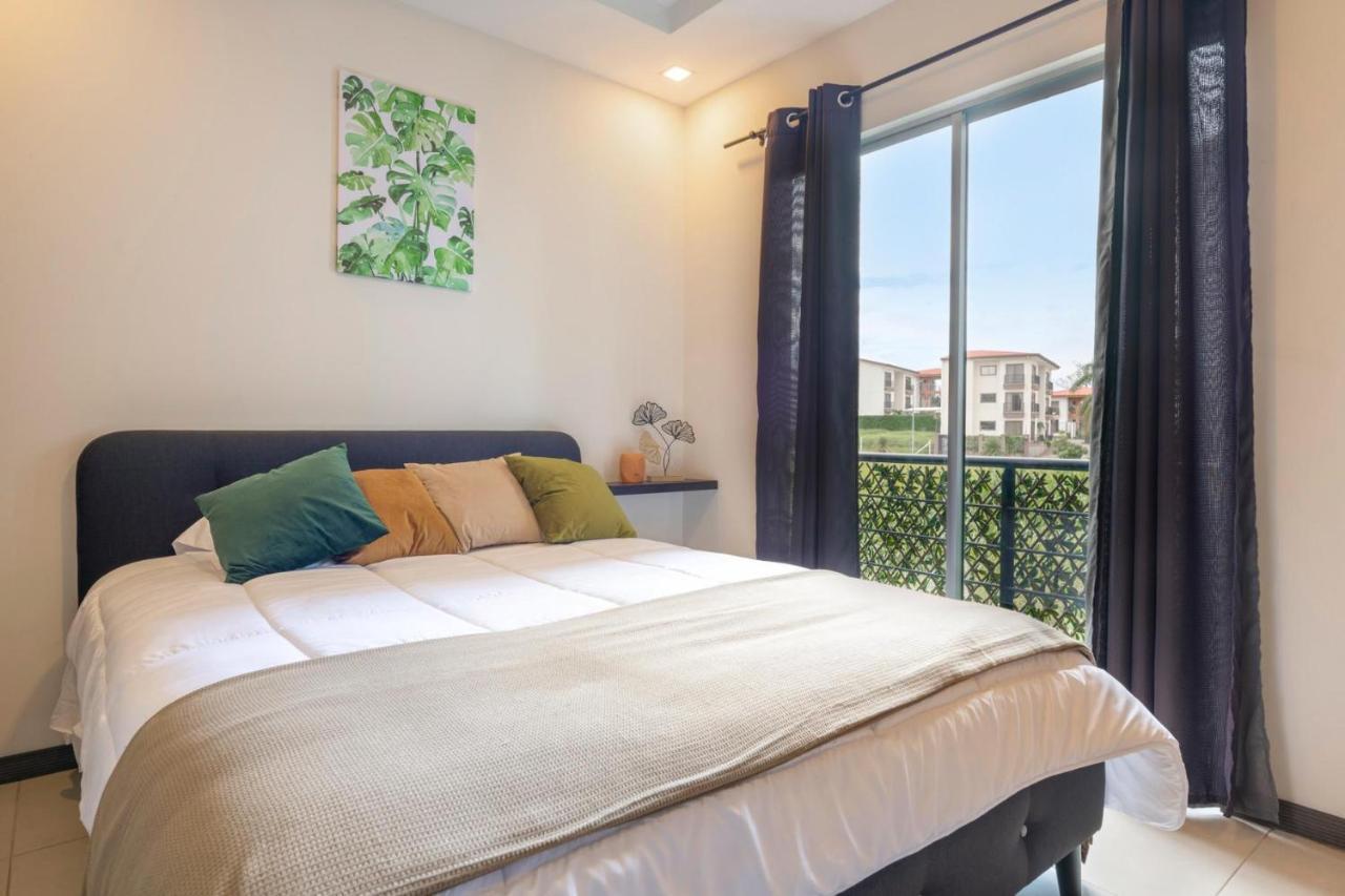 Boulevard Park Apto #27 - 2Bdrm - Selena Segura Ередия Екстериор снимка